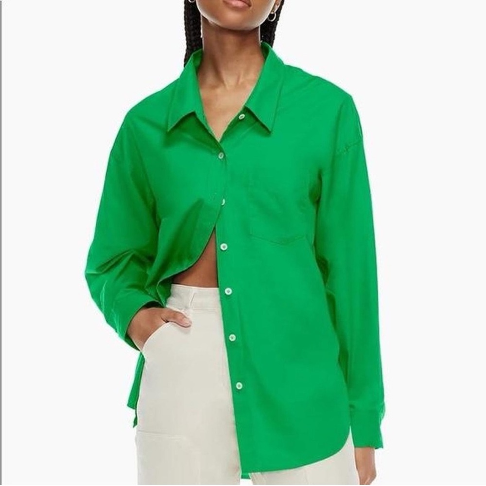 Aritzia Wilfred Emerald Button-Down Relaxed Shirt